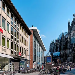2* Hotel Ibis Am Dom