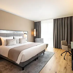 4* Ξενοδοχείο Leonardo Royal Bonn Airport