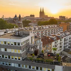 2* Hotel Hostel Koeln