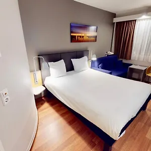 3* Hotel Ibis Koeln Airport
